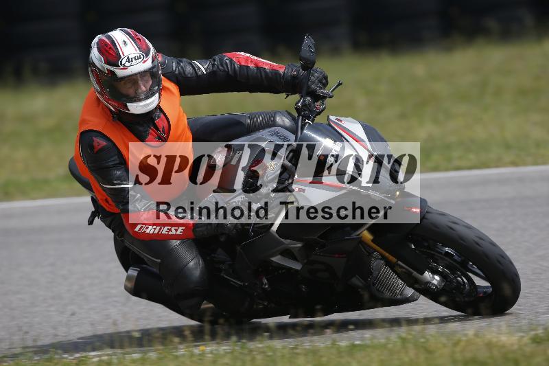 Archiv-2023/24 23.05.2023 Speer Racing ADR/Freies Fahren rot und gelb/4-1